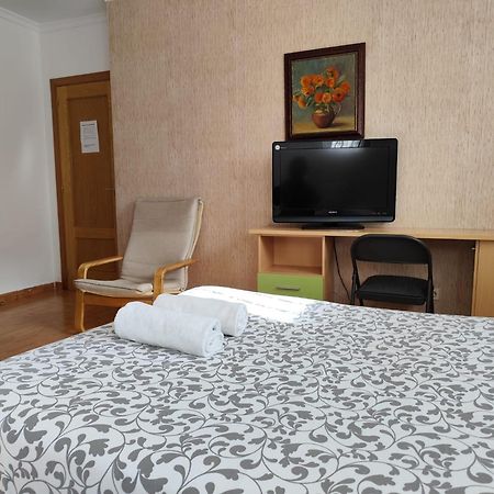 El Colmenar Habitaciones Madrid Bagian luar foto
