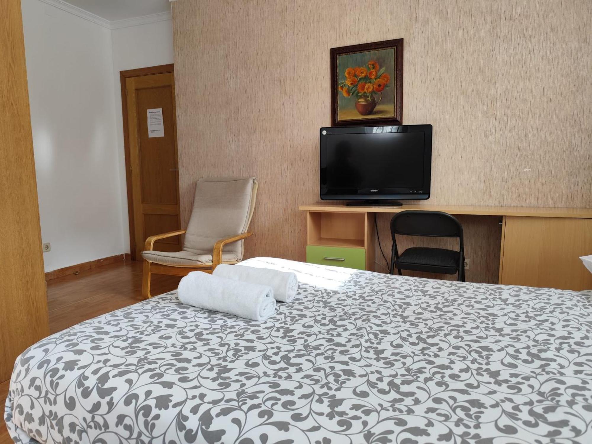 El Colmenar Habitaciones Madrid Bagian luar foto
